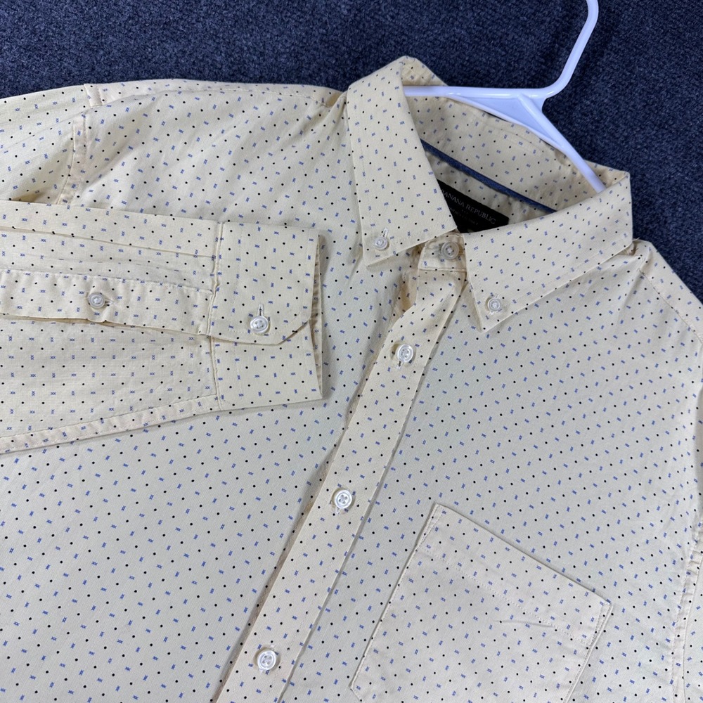 Banana Republic Button Down Mens XL Extra Large Untucked Shirt Long Sleeve